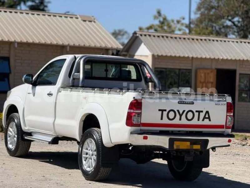 Big with watermark toyota hilux harare harare 37124