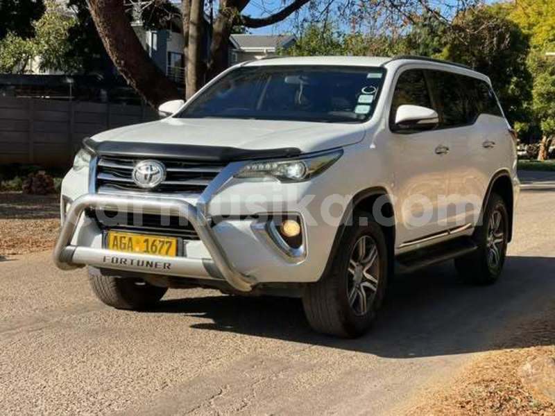 Big with watermark toyota fortuner harare harare 37125