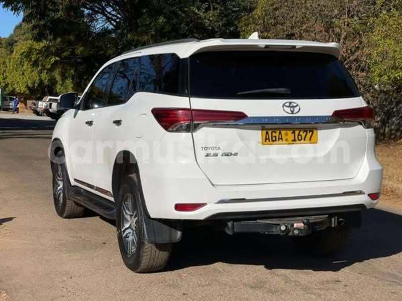 Big with watermark toyota fortuner harare harare 37125