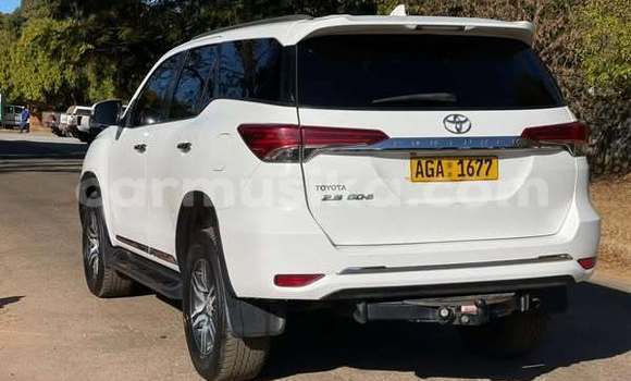 Acheter Occasion Voiture Toyota Fortuner Autre à Harare, Harare Acheter Occasion Voiture Toyota Fortuner Autre à Harare, Harare