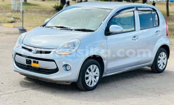 Tenga Tsaru Toyota Passo Chena Mota in Harare in Harare