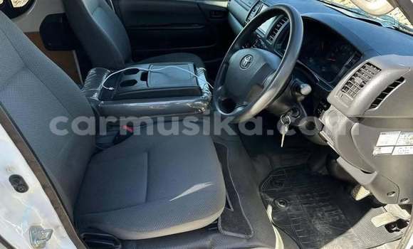 Acheter Occasion Voiture Toyota Hiace Blanc à Harare, Harare Acheter Occasion Voiture Toyota Hiace Blanc à Harare, Harare