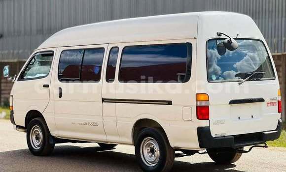 Acheter Occasion Voiture Toyota Hiace Blanc à Harare, Harare Acheter Occasion Voiture Toyota Hiace Blanc à Harare, Harare