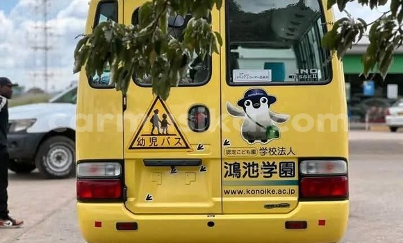 Acheter Occasion Utilitaire Hino 300 Blanc à Harare, Harare Acheter Occasion Utilitaire Hino 300 Blanc à Harare, Harare