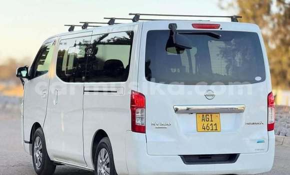 Acheter Occasion Voiture Nissan Caravan Blanc à Harare, Harare Acheter Occasion Voiture Nissan Caravan Blanc à Harare, Harare