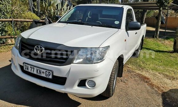Nunua Ilio tumika Toyota Hilux Nyeupe Gari ndani ya Beitbridge nchini Matabeleland Kusini Nunua Ilio tumika Toyota Hilux Nyeupe Gari ndani ya Beitbridge nchini Matabeleland Kusini