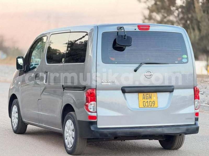 Big with watermark nissan nv200 harare harare 37143