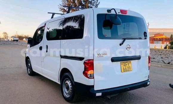 Acheter Occasion Voiture Nissan Vanette Blanc à Harare, Harare Acheter Occasion Voiture Nissan Vanette Blanc à Harare, Harare