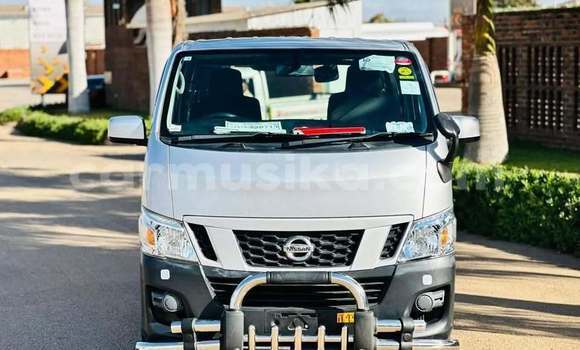 Acheter Occasion Voiture Nissan Caravan Blanc à Harare, Harare Acheter Occasion Voiture Nissan Caravan Blanc à Harare, Harare