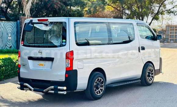 Acheter Occasion Voiture Nissan Caravan Blanc à Harare, Harare Acheter Occasion Voiture Nissan Caravan Blanc à Harare, Harare
