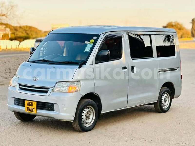 Big with watermark toyota liteace harare harare 37146