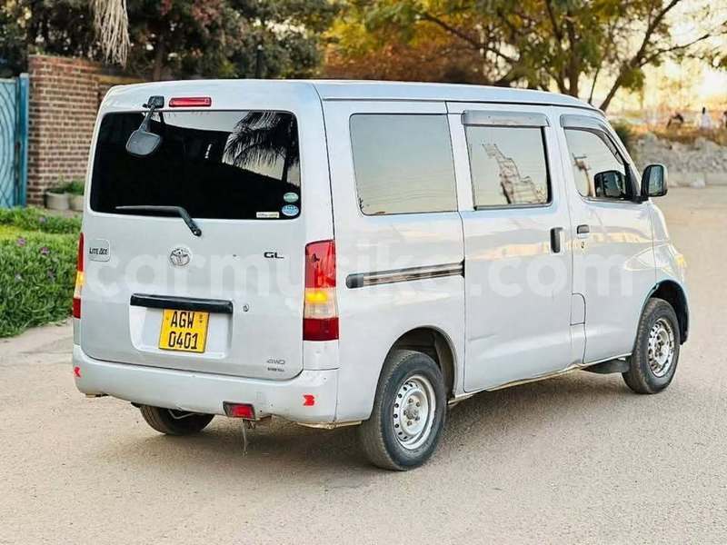 Big with watermark toyota liteace harare harare 37146