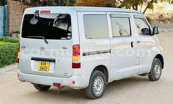 Acheter Occasion Voiture Toyota LiteAce Blanc à Harare, Harare Acheter Occasion Voiture Toyota LiteAce Blanc à Harare, Harare