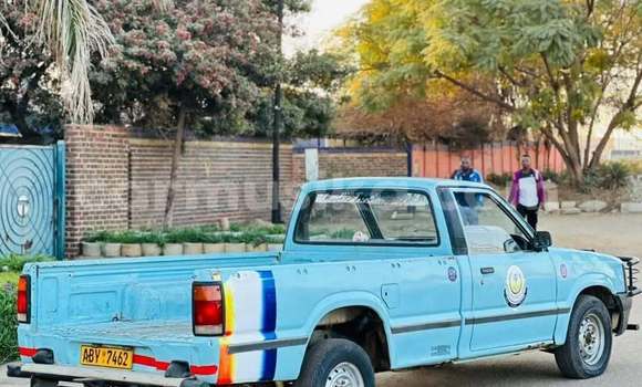 Acheter Occasion Voiture Mazda B–series Bleu à Harare, Harare Acheter Occasion Voiture Mazda B–series Bleu à Harare, Harare