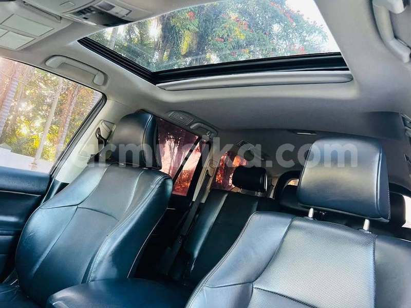 Big with watermark toyota land cruiser prado harare harare 37148