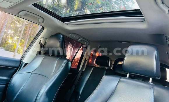 Buy Used Toyota Land Cruiser Prado White Car in Harare in Harare Buy Used Toyota Land Cruiser Prado White Car in Harare in Harare