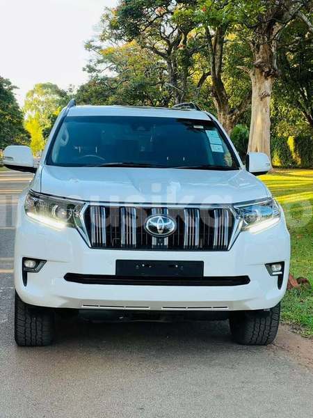Big with watermark toyota land cruiser prado harare harare 37148