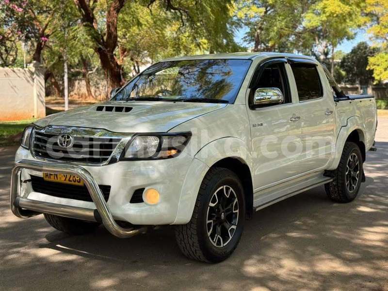 Big with watermark toyota hilux harare harare 37151