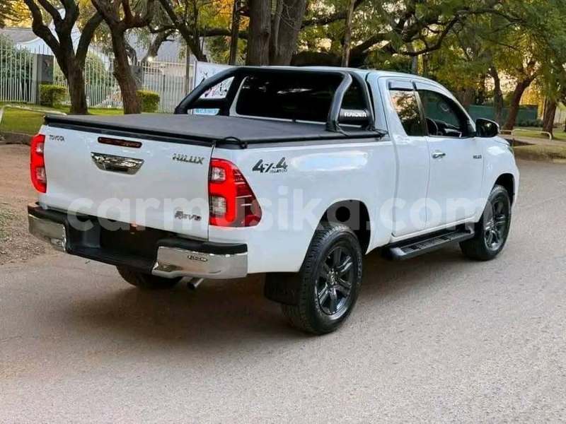 Big with watermark toyota hilux bulawayo bulawayo 37153