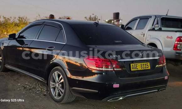 Buy Used Mercedes-Benz E-Classe Black Car in Harare in Harare Buy Used Mercedes-Benz E-Classe Black Car in Harare in Harare