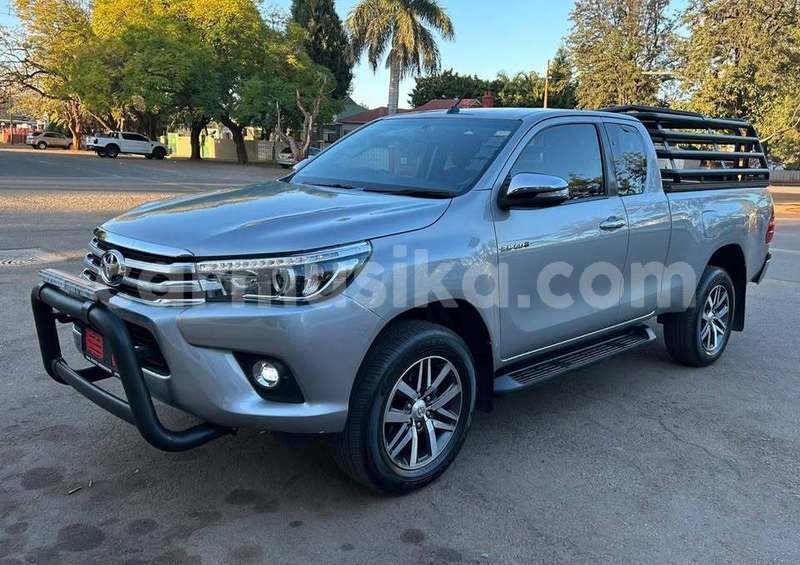 Big with watermark toyota hilux harare harare 37158