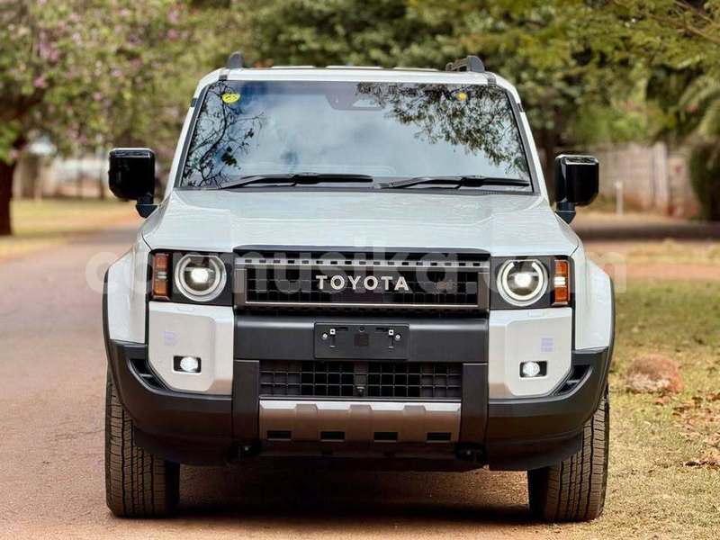 Big with watermark toyota land cruiser prado harare harare 37159