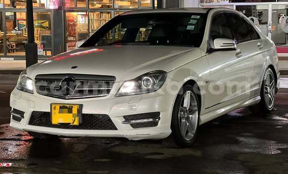Buy Used Mercedes‒Benz C–Class White Car in Harare in Harare