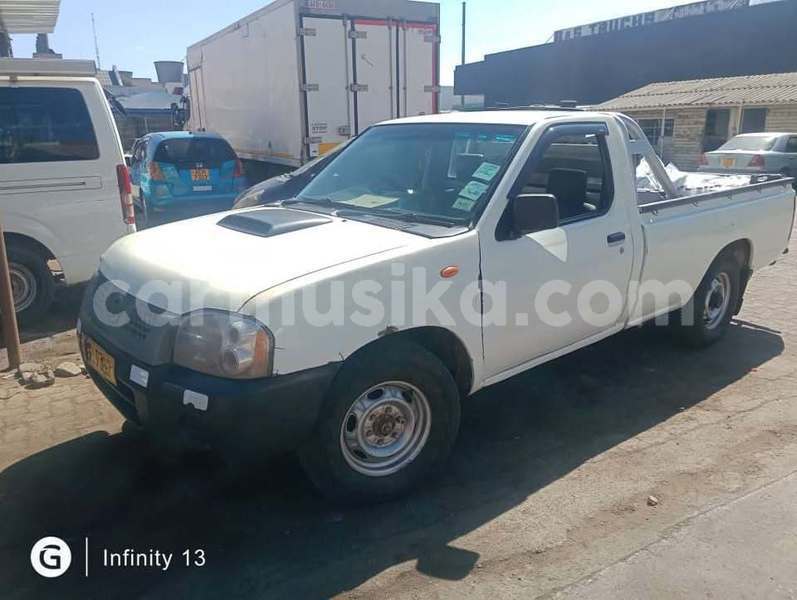 Big with watermark nissan np 300 harare harare 37162