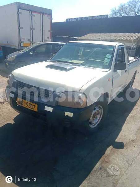 Big with watermark nissan np 300 harare harare 37162