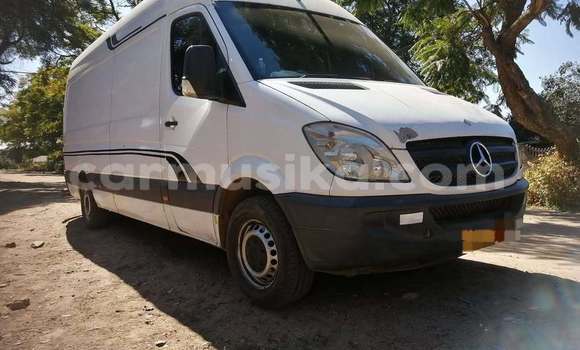 Buy Used MercedesâBenz SâClass White Car in Harare in Harare Buy Used MercedesâBenz SâClass White Car in Harare in Harare