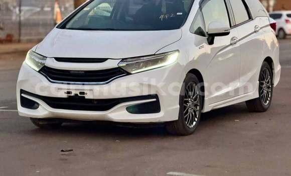 Buy Used Honda Shuttle White Car in Bulawayo in Bulawayo Buy Used Honda Shuttle White Car in Bulawayo in Bulawayo