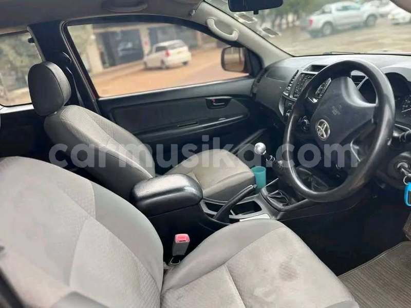 Big with watermark toyota hilux bulawayo bulawayo 37169