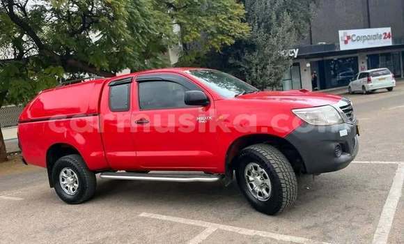 Buy Used Toyota Hilux Red Car in Bulawayo in Bulawayo Buy Used Toyota Hilux Red Car in Bulawayo in Bulawayo