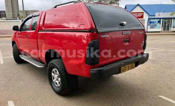 Buy Used Toyota Hilux Red Car in Bulawayo in Bulawayo Buy Used Toyota Hilux Red Car in Bulawayo in Bulawayo