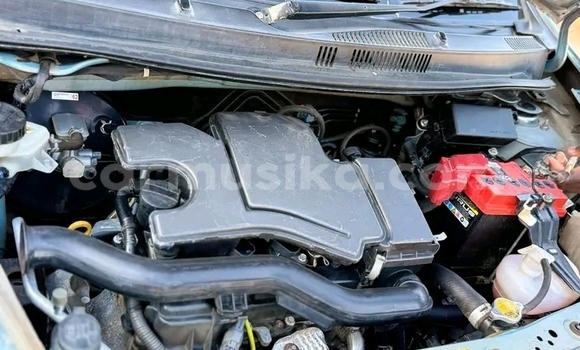 Buy Used Toyota Passo Blue Car in Chivhu in Midlands