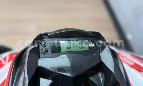 Acheter Occasion Moto Yamaha Raptor Rouge à Beitbridge, Matabeleland South Acheter Occasion Moto Yamaha Raptor Rouge à Beitbridge, Matabeleland South