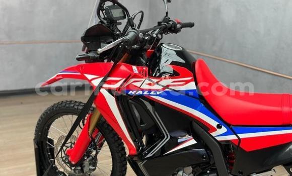 Acheter Occasion Moto Honda CRF Rouge à Beitbridge, Matabeleland South Acheter Occasion Moto Honda CRF Rouge à Beitbridge, Matabeleland South