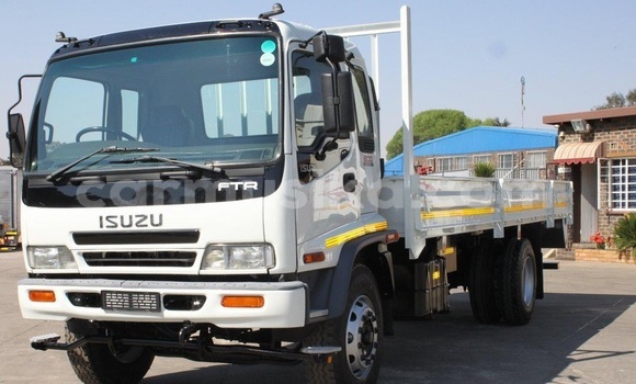 Tenga Tsaru Isuzu FTR 850 Chena Rori in Harare in Harare Tenga Tsaru Isuzu FTR 850 Chena Rori in Harare in Harare