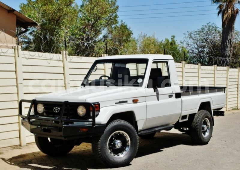 Big with watermark toyota land cruiser harare harare 37187