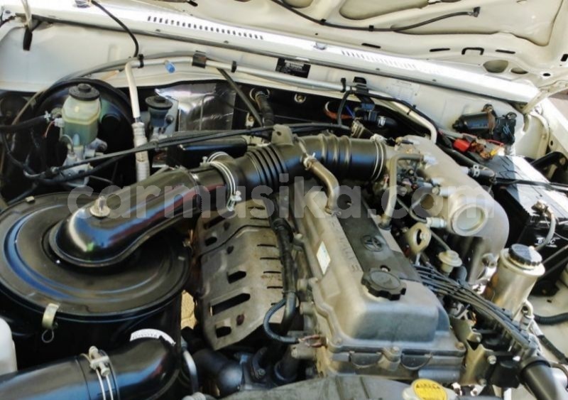 Big with watermark toyota land cruiser harare harare 37187