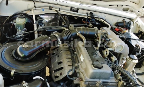 Acheter Occasion Voiture Toyota Land Cruiser Blanc à Harare, Harare Acheter Occasion Voiture Toyota Land Cruiser Blanc à Harare, Harare