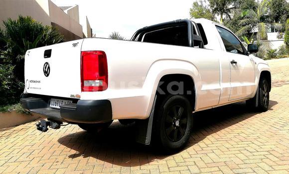 Acheter Occasion Voiture Volkswagen Amarok Blanc à Beitbridge, Matabeleland South Acheter Occasion Voiture Volkswagen Amarok Blanc à Beitbridge, Matabeleland South