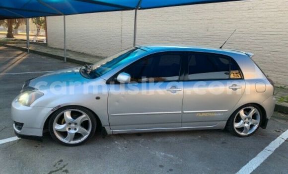 Acheter Occasion Voiture Toyota Runx Gris à Beitbridge, Matabeleland South Acheter Occasion Voiture Toyota Runx Gris à Beitbridge, Matabeleland South