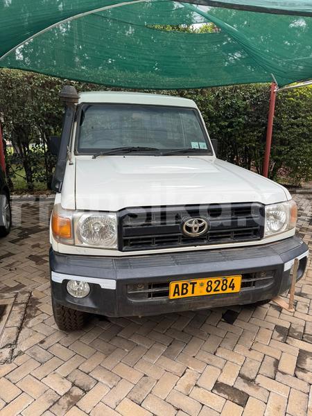 Big with watermark toyota land cruiser harare harare 37421