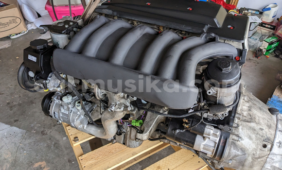 Nunua Mercedes-Benz E-Class, ndani ya Harare nchini Harare Nunua Mercedes-Benz E-Class, ndani ya Harare nchini Harare