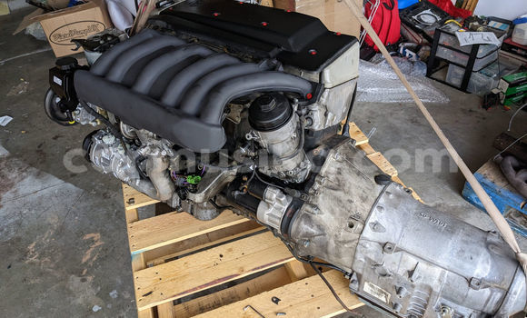 Nunua Mercedes-Benz E-Class, ndani ya Harare nchini Harare Nunua Mercedes-Benz E-Class, ndani ya Harare nchini Harare