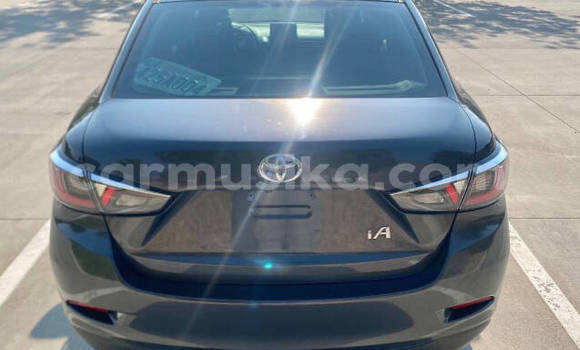 Nunua Ilio tumika Toyota Yaris Nyeusi Gari ndani ya Harare nchini Harare Nunua Ilio tumika Toyota Yaris Nyeusi Gari ndani ya Harare nchini Harare