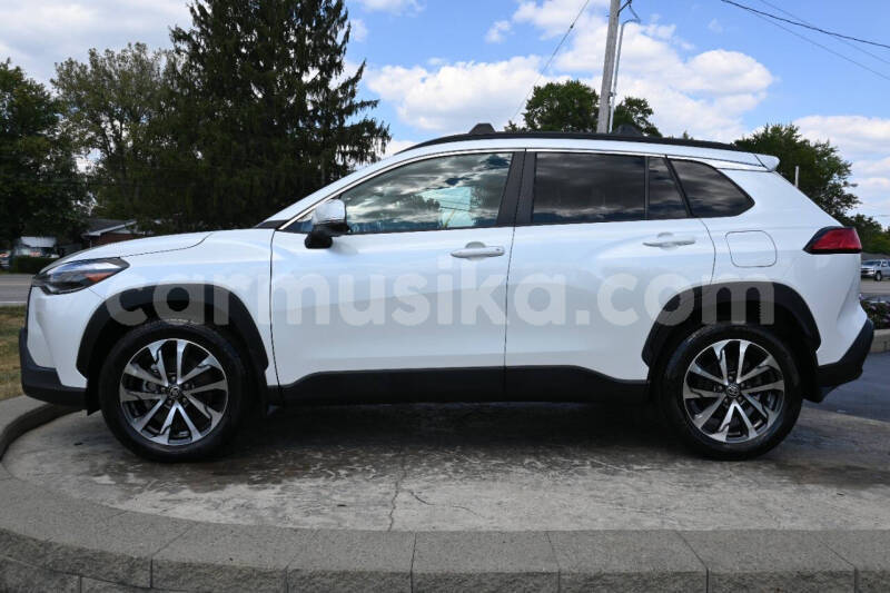 Big with watermark toyota corolla cross harare harare 37448