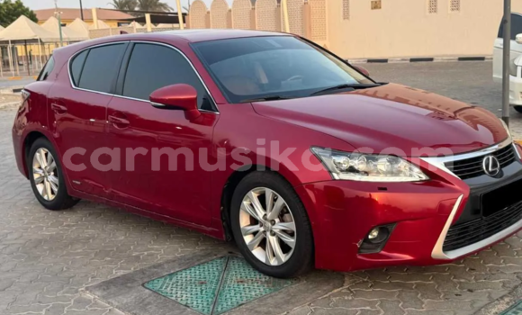 Nunua Ilio tumika Lexus CT Nyekundu Gari ndani ya Harare nchini Harare Nunua Ilio tumika Lexus CT Nyekundu Gari ndani ya Harare nchini Harare