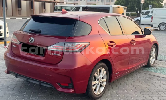 Nunua Ilio tumika Lexus CT Nyekundu Gari ndani ya Harare nchini Harare Nunua Ilio tumika Lexus CT Nyekundu Gari ndani ya Harare nchini Harare